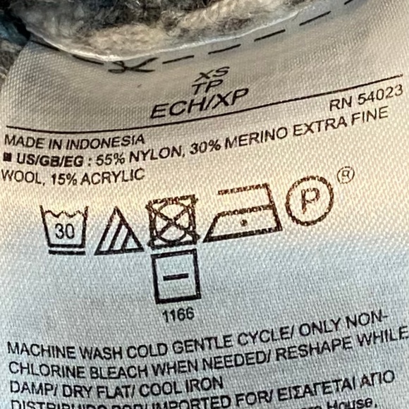 GAP Boat Neck Merino Wool Sweater - Picture 5 of 7